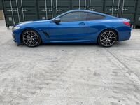 BMW 8 SERIES